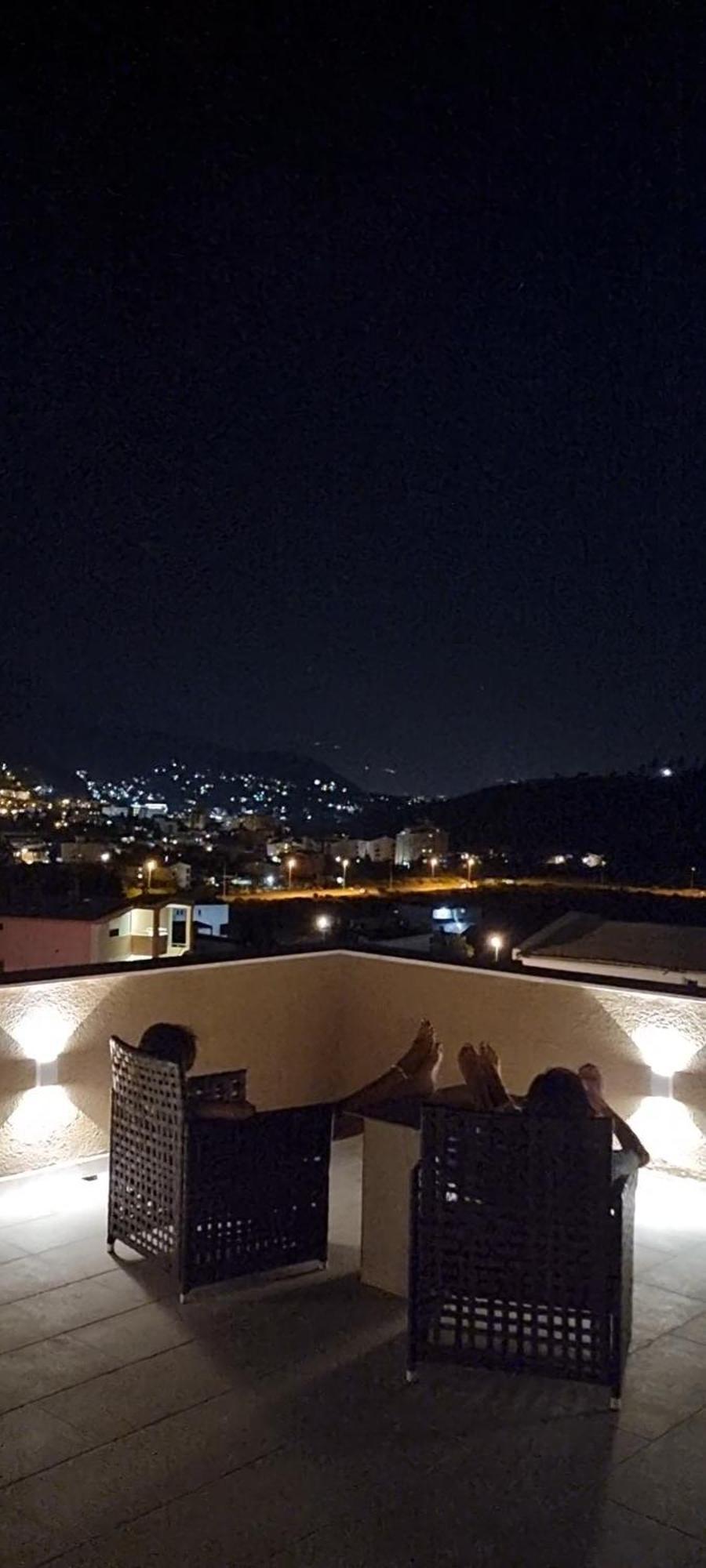 Deluxe Apartmani Vila Pejovic ストモレ エクステリア 写真