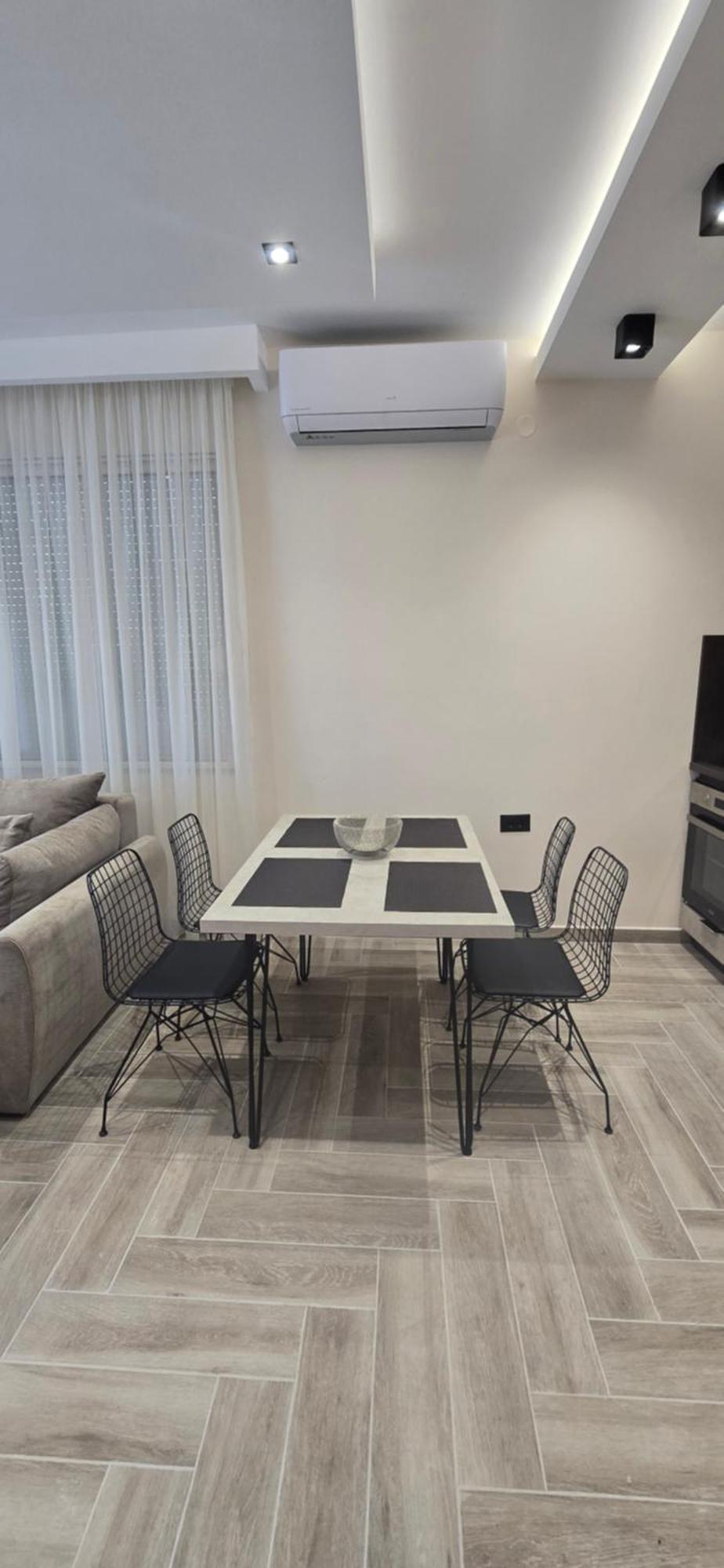 Deluxe Apartmani Vila Pejovic ストモレ エクステリア 写真